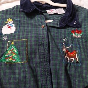 RUTCRACKER Women’s Green Plaid Button-Down Shirt with Holiday Embroidery